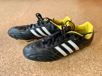 Fussballschuhe Adidas inkl. Schienbeinschoner Bergedorf - Hamburg Lohbrügge Vorschau