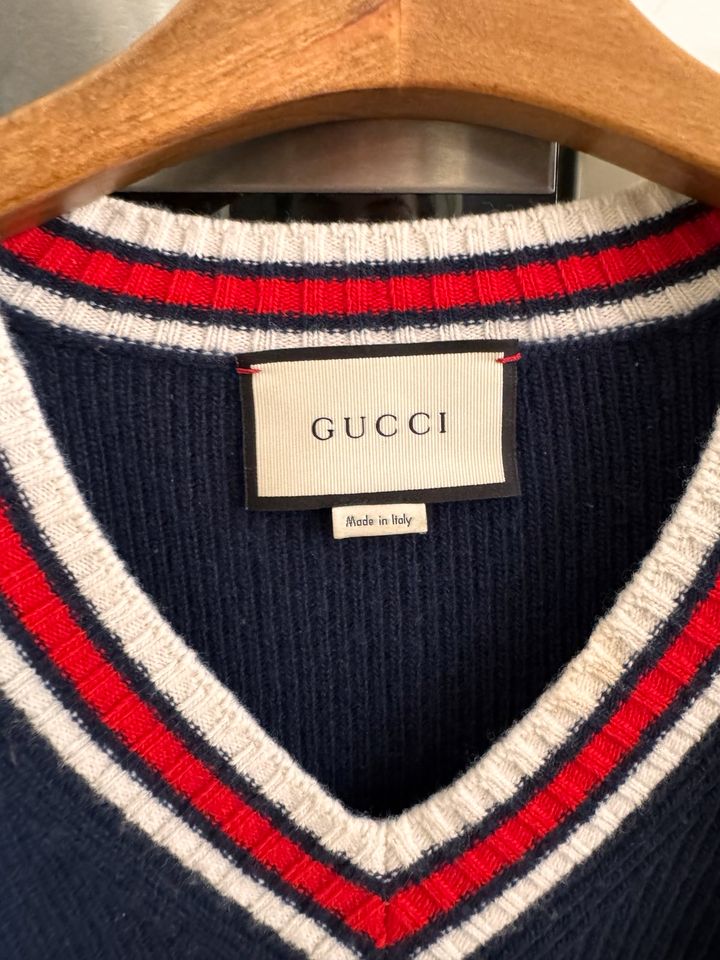 Gucci Pullover Strickjacke 36 S in Oldenburg