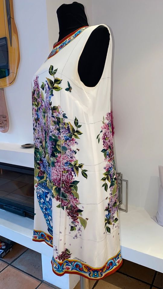 Exclusives Kleid von Dolce&Gabbana GR.44(IT) Seide in Essen