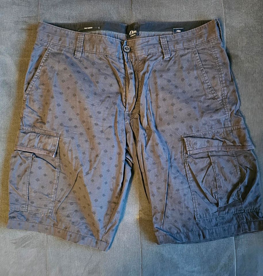 s.Oliver Herren Cargo Short - Größe 34 - Dark Grey mit Muster in Moers