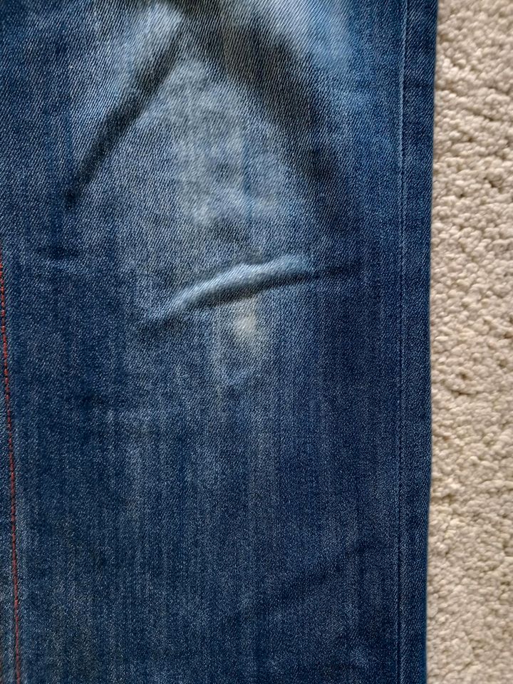 Jeans Größe 170 in Bretten