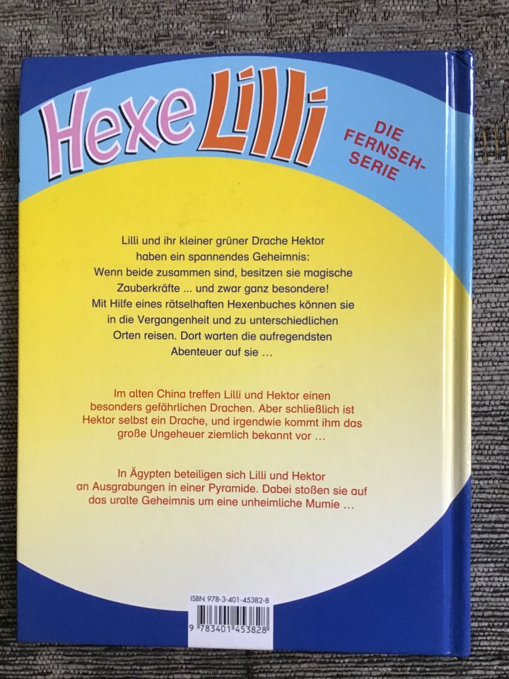 3 B her / Mädchenbücher „Hexe Lilli“ in Neumünster