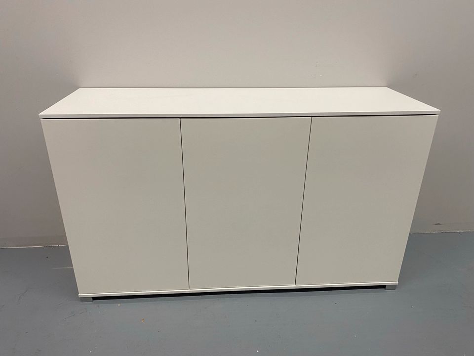 Sideboard Kommode Anrichte Weiß Hochglanz in Nieheim