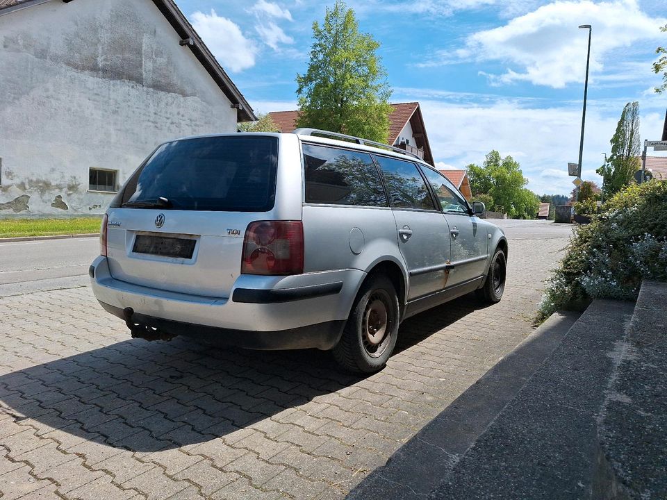 Volkswagen Passat 3bg 1.9TDI fahrbereit ohne tüv in Weilheim i.OB