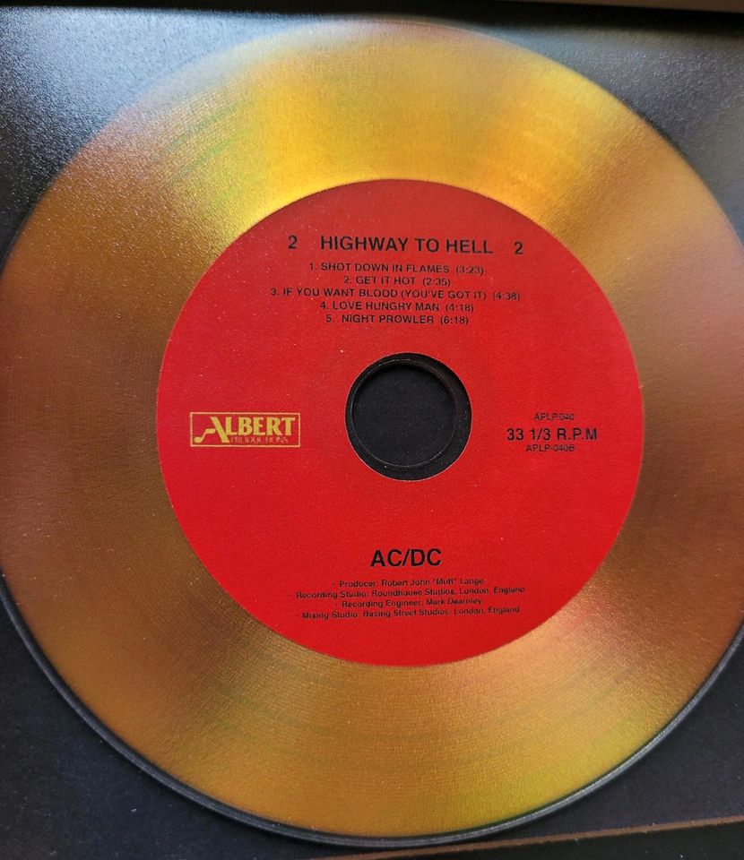 Rarität ACDC Gold CD Highway to hell. Limitiert in Haigerloch