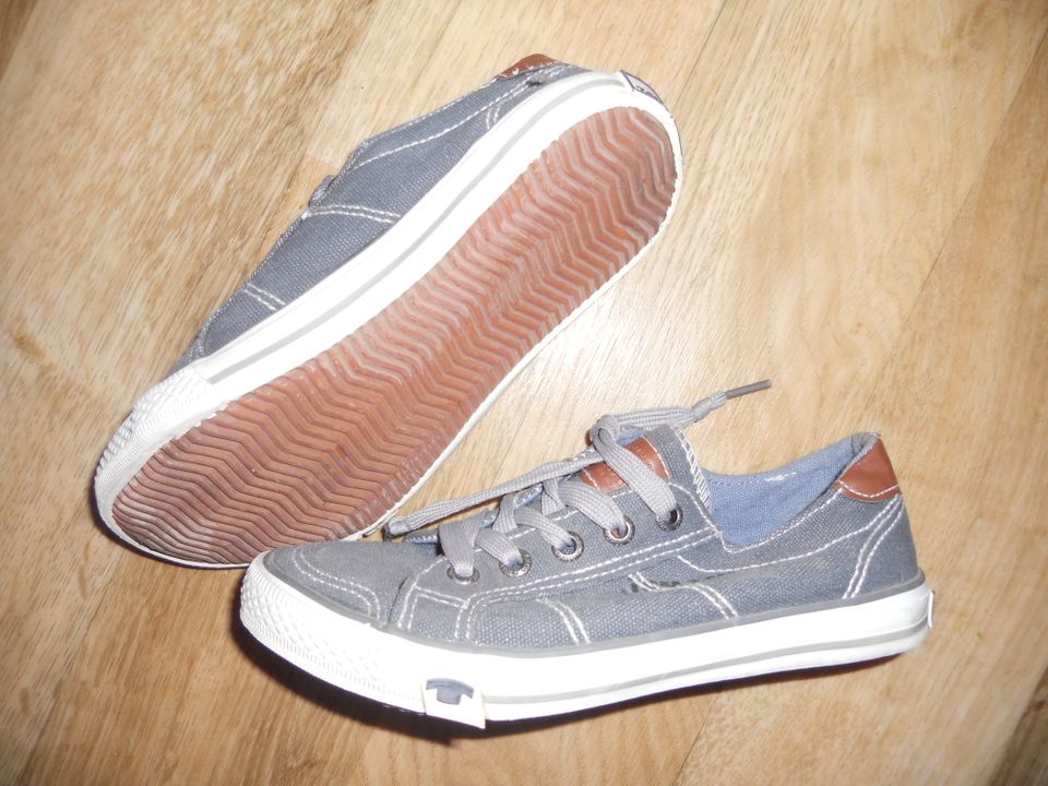 Kinder - Halbschuhe - Sneaker - Chucks - Tom Tailor - Gr. 31 in Mücheln (Geiseltal)