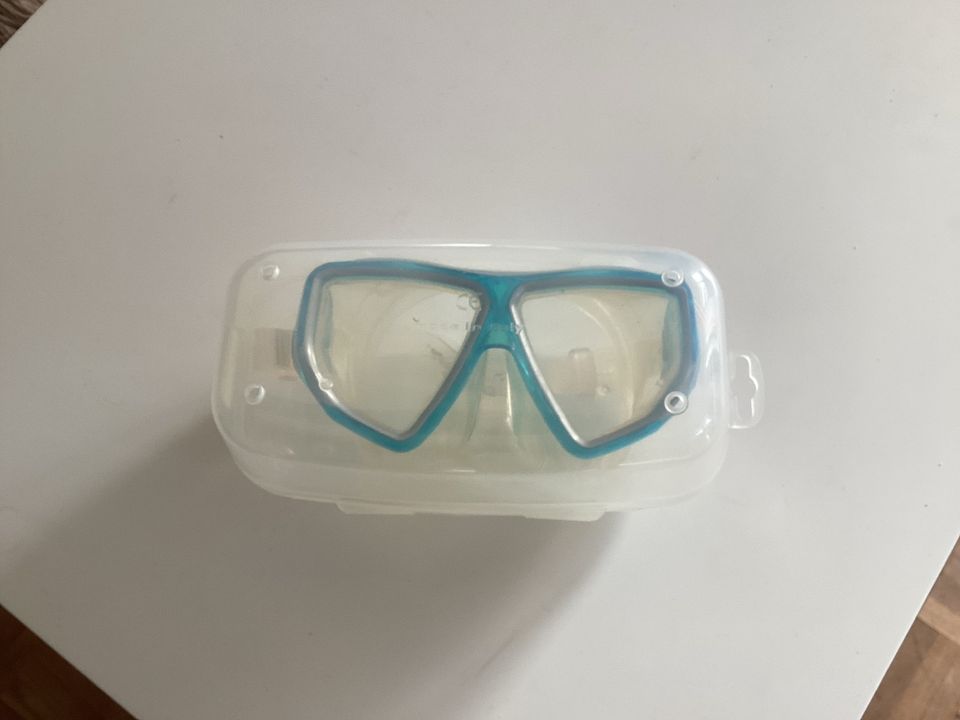 Schwimmbrille/Taucherbrille gebraucht in Neustadt