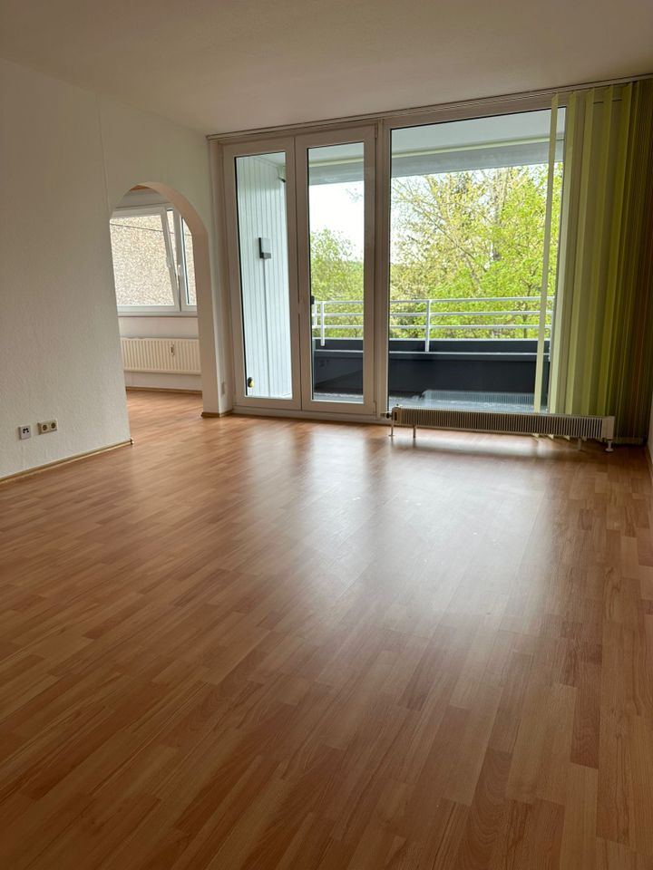 Über den Dächern von Dortmund! 3-Zi-Wohnung mit Balkon u.Garage in Dortmund