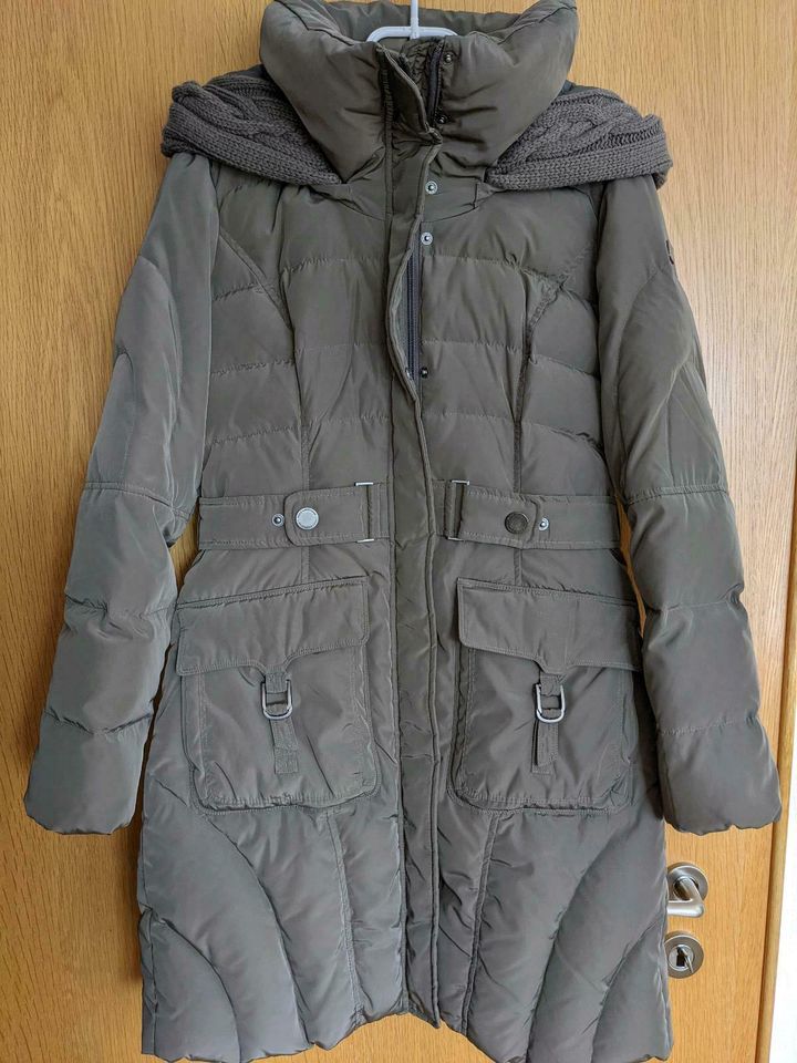 Mexx Wintermantel Kapuze /Daunen / Neu mit Etikett / taupe /Gr.36 in Werl