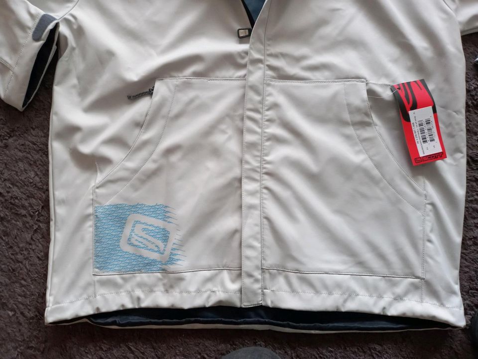 SCOTT Kapuzenjacke Gr.XL  neu mit Etikett in Rosenheim