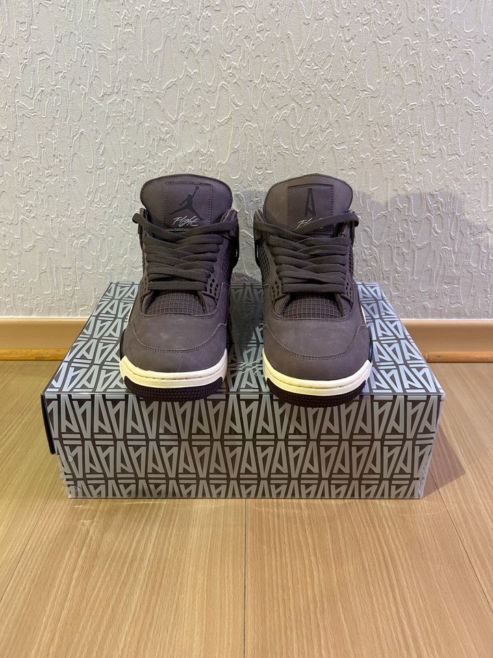 Nike Air Jordan 4 Retro 'À Ma Manière "Violet Ore"' in Bargteheide