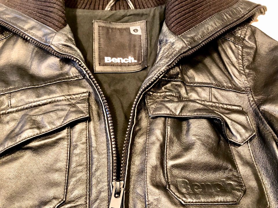 Lederjacke Damen Schwarz Größe L Echtleder Bench in Neu-Isenburg