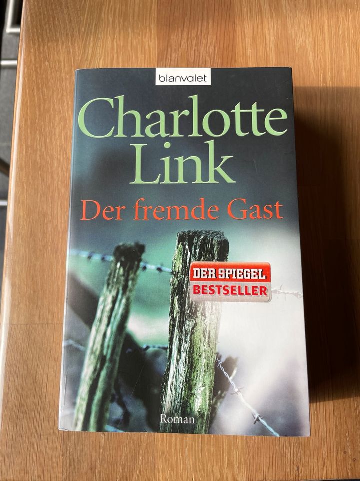 Der fremde Gast von Charlotte Link in Hattert