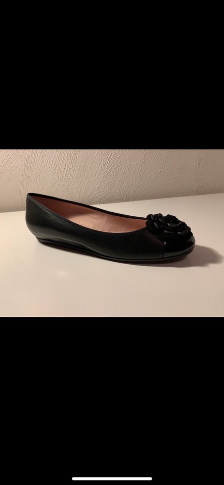 Ballerinas Leder schwarz Pretty Ballerinas Gr. 41,5 NEU NP 199€ in Bad Honnef