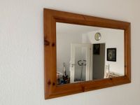 Wandspiegel (100 x 70 cm) mit Holzrahmen !!! Nordrhein-Westfalen - Erkrath Vorschau