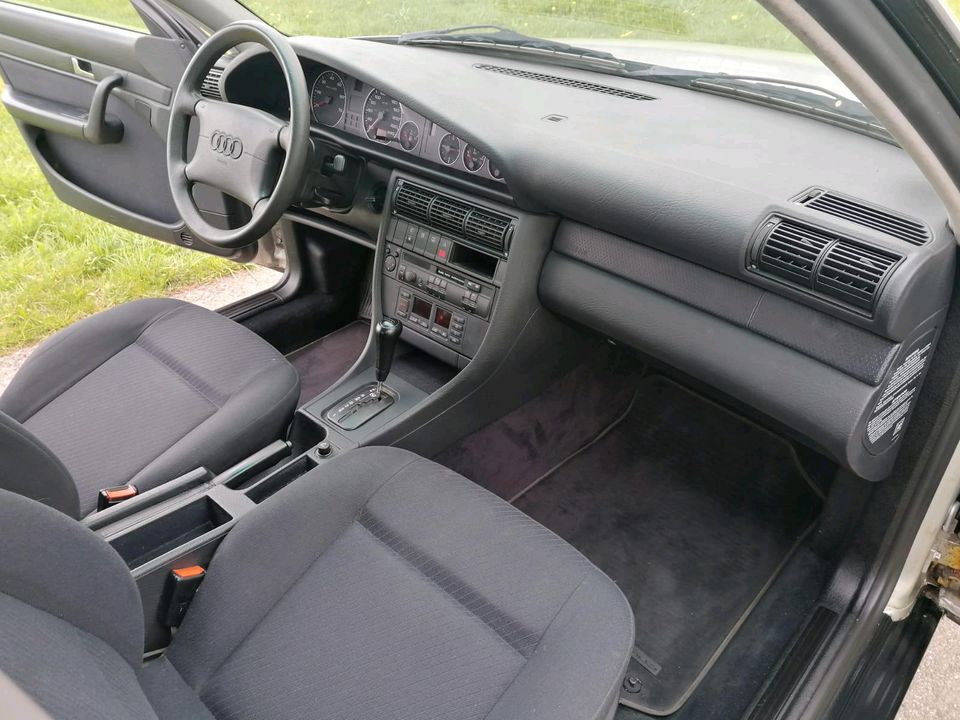 Audi A6 C4 Automatik Klima AHK Tüv Neu in Calw
