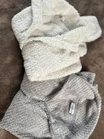 2 Plüsch Pullover (set) grau, weiß Nordrhein-Westfalen - Lünen Vorschau