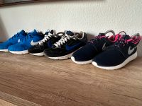 Nike Schuhe, Sneaker 38/39, schwarz, blau Baden-Württemberg - Nürtingen Vorschau