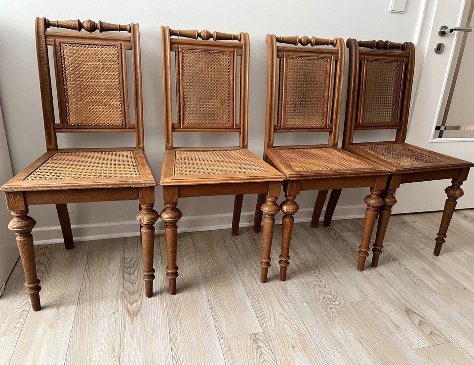 6 Stühle mit Wienergeflecht Gründerzeit in Bad Rothenfelde
