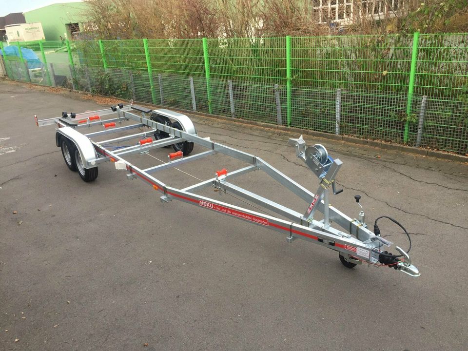 Bootstrailer von HEKU von 350 Kg - bis  3500 Kg  5 Jahre Garantie in Bielefeld