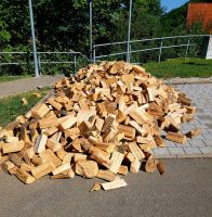 Brennholz / ofenfertiges Kaminholz sehr trocken Buche / Hartholz Baden-Württemberg - Hohenstein Vorschau