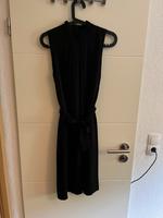 Schickes schwarzes Kleid von Hallhuber in Gr. 34 Nordrhein-Westfalen - Gelsenkirchen Vorschau
