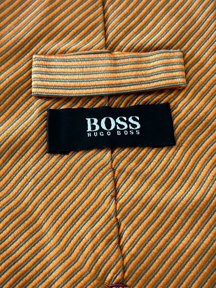 Hugo Boss Krawatte in München