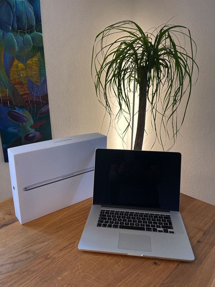 MacBook Pro 15 Retina  2015 | i7 2,2 Ghz | 512 GB SSD in Untergriesbach