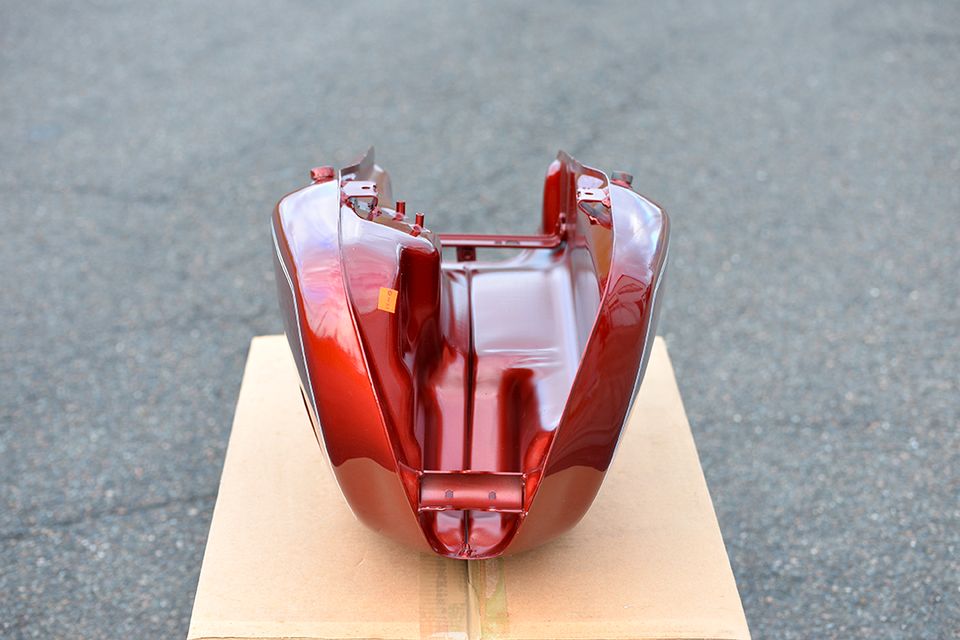 Neuer, originaler BMW Monolever Tank in Colorado-Rot-Metallic in Ketsch