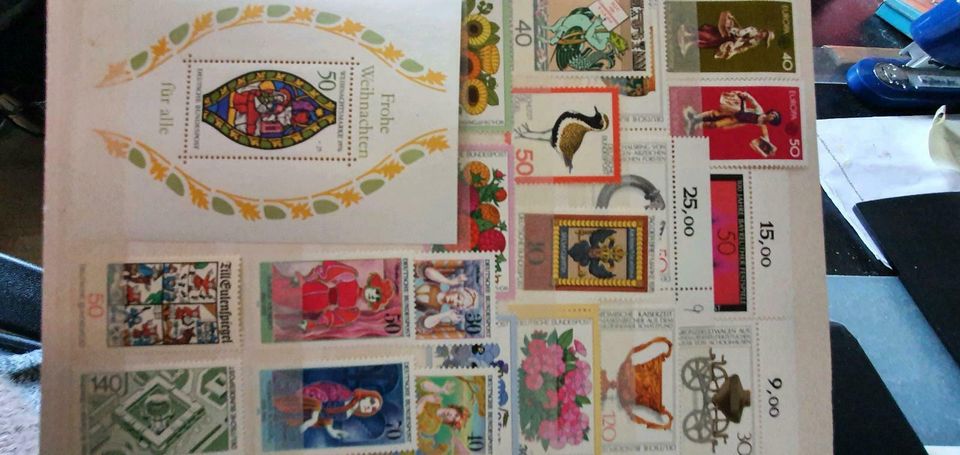 Briefmarken Sondermarken Sammlung 70er und 80er Jahre Philatelist in Rosenheim