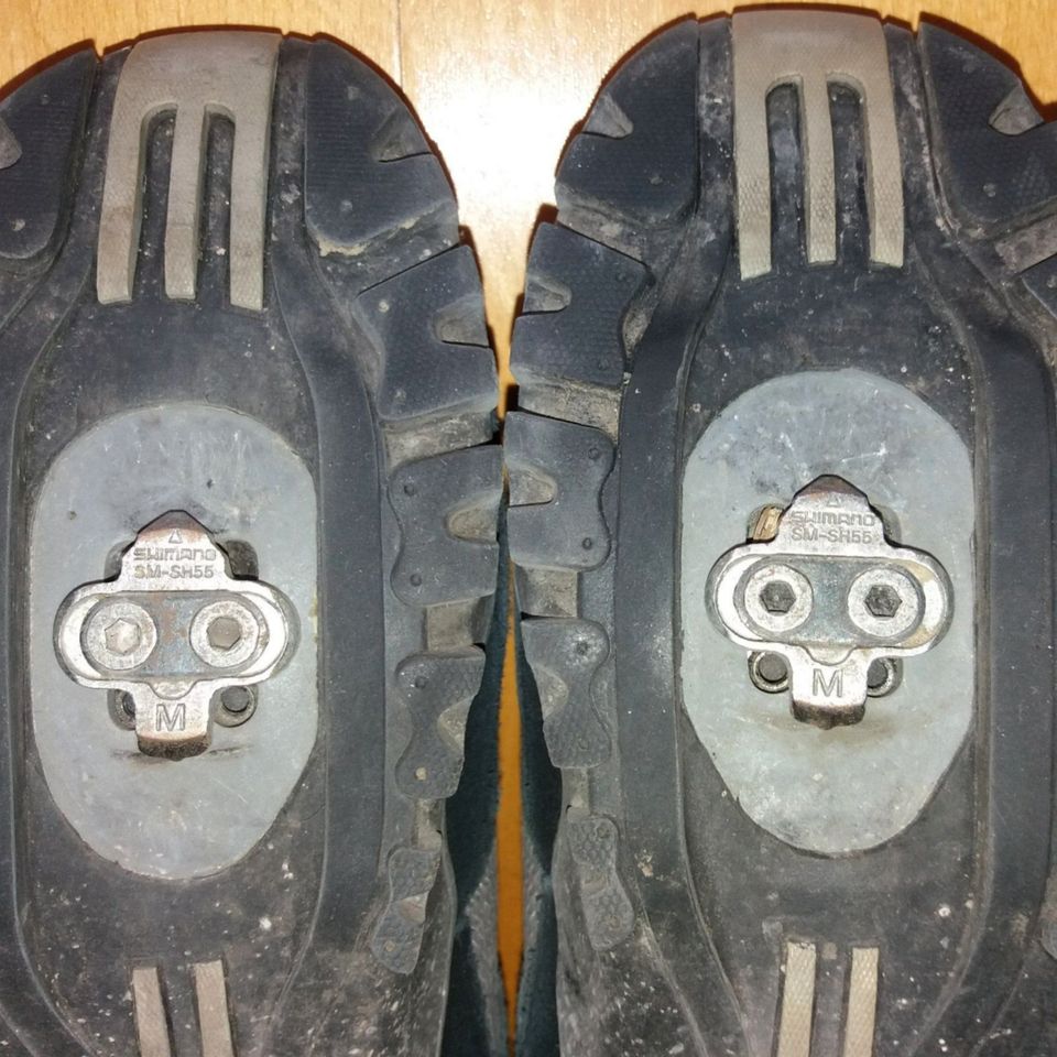 Shimano Click Schuhe MT 40 Größe 44 gebraucht in Seelze