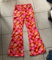 Retro Stretch 60 Sixty ABBA sommerhose Hose Blumen Hippie s/m Baden-Württemberg - Ebersbach an der Fils Vorschau