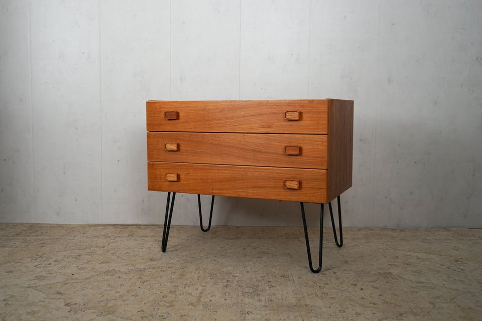 Teak Kommode Retro Dänisch Vintage 60er Mid Century in Hamburg