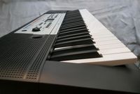 WIE NEU Yamaha Keyboard YPT-260 schwarz Einsteiger Anfänger Brandenburg - Falkensee Vorschau