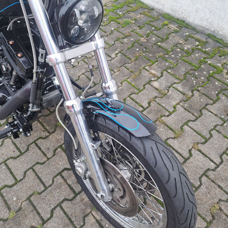 Harley Davidson Softail Bj 1988 Neuaufbau in Winterbach