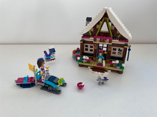 LEGO Friends 41323 – Chalet im Wintersportort in Ihringen