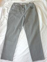 Brax  Comfort Plus  Corry Five Pocket Jeans Gr 44K Farbe Grau NEU Kr. Altötting - Winhöring Vorschau