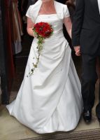 Brautkleid der Marke Sincerity Bridal ivory Gr. 40/42 Nordrhein-Westfalen - Kürten Vorschau