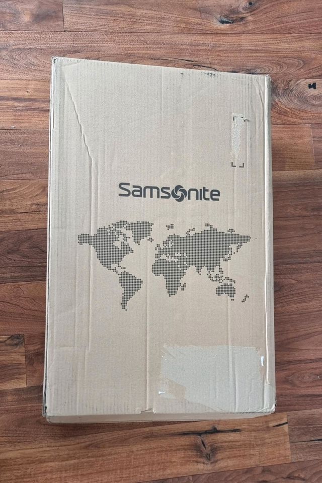 Schnäppchen!! SAMSONITE KOFFER NEU, UNBENUTZT + ORIGINAL VERPACKT in Berlin