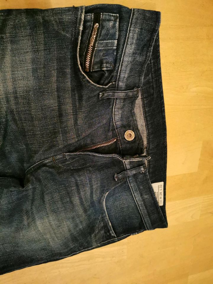 Diesel Jeans, dunkelblau, W 28, L 32, Versand inklusiv! in Fürstenfeldbruck