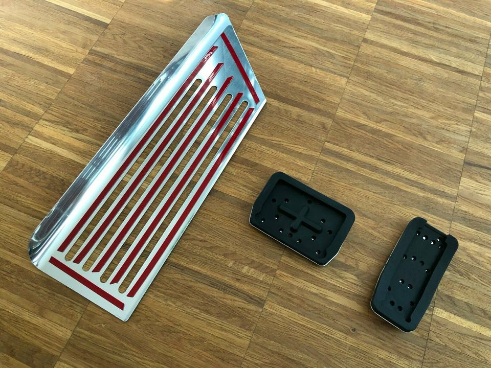 Tesla Model 3 Performance Pedal-Auflagen, 3-teiliges Set in Minden