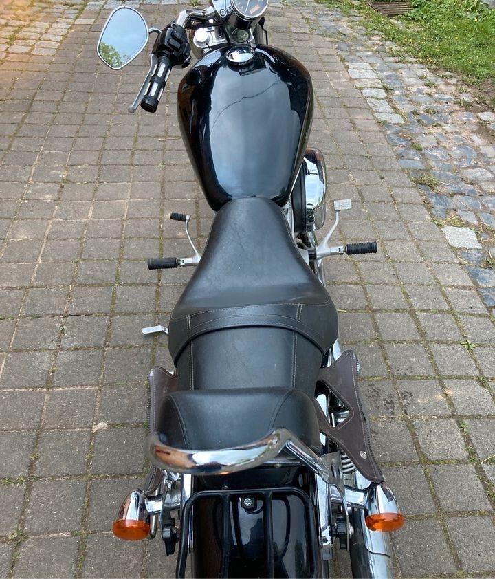 Harley Davidson XL883C Sportster in Ebersburg