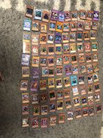 Yu gi oh 100 Karten Leipzig - Altlindenau Vorschau