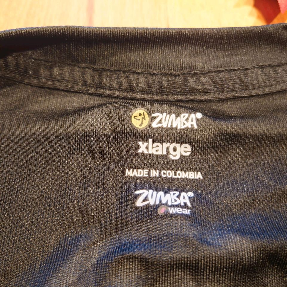 Original Zumba Sweatshirt XL in Schwalbach