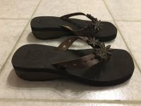 REEF Plateau Flip Flop Zehentrenner Zehensteg Sandale Gr 39 NEU Baden-Württemberg - St. Leon-Rot Vorschau