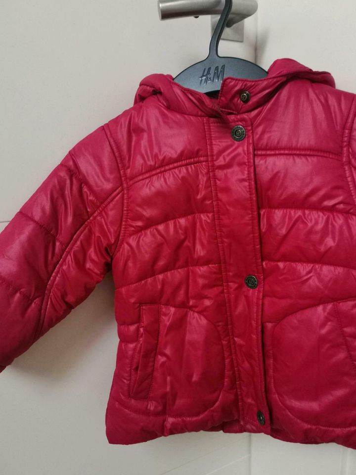 Winterjacke, Sanetta, Gr. 80 fuchsia in Bad Dürrheim