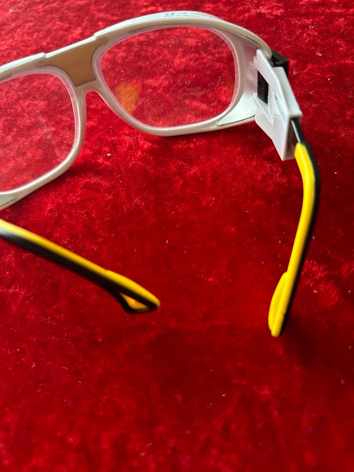 Röntgenschutzbrille 130€ Neu in Berlin