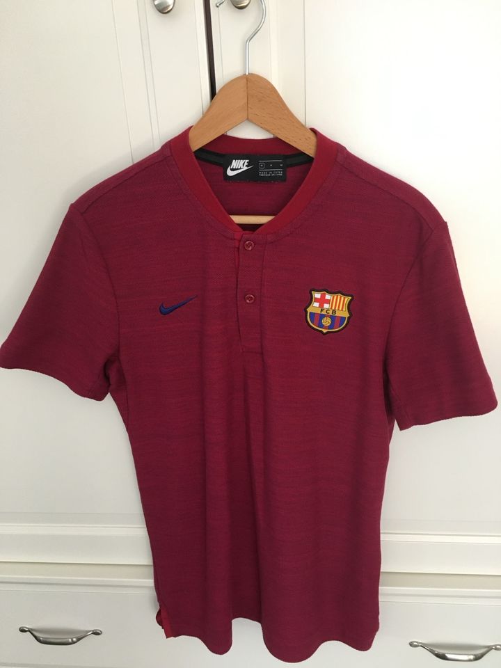 Poloshirt vom FC Barcelona (Nike) in Garbsen