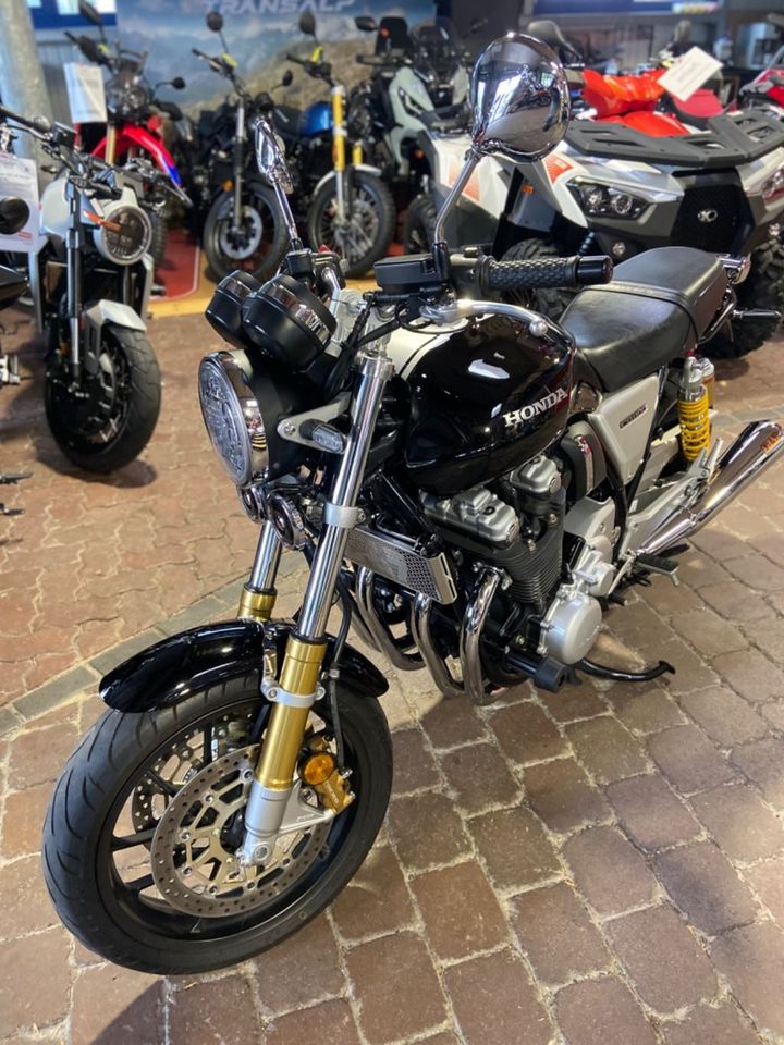 Honda CB1100NA CB1100RS (SC78) in Ammern