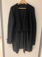 COS Strickjacke Cardigan zweiteiliges Material schwarz L wie neu Niedersachsen - Uelzen Vorschau
